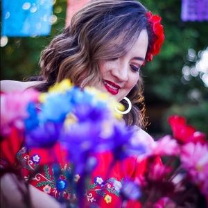 Meet your Posher, Ana